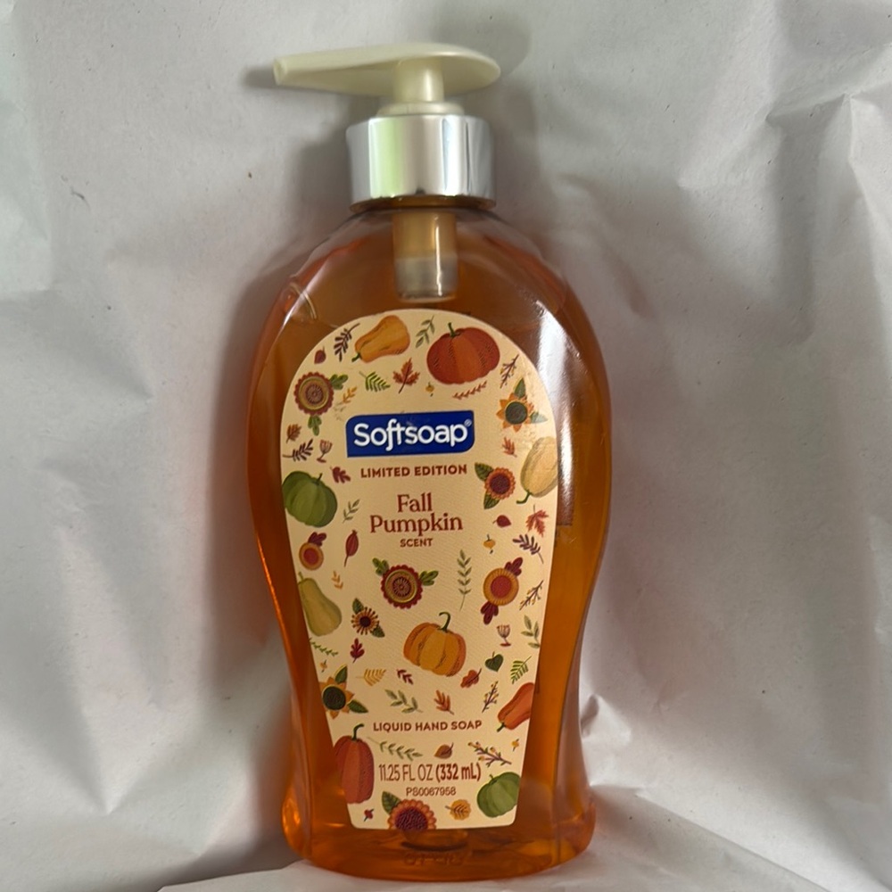 Softsoap Fall Pumpkin Liquid Hand Soap